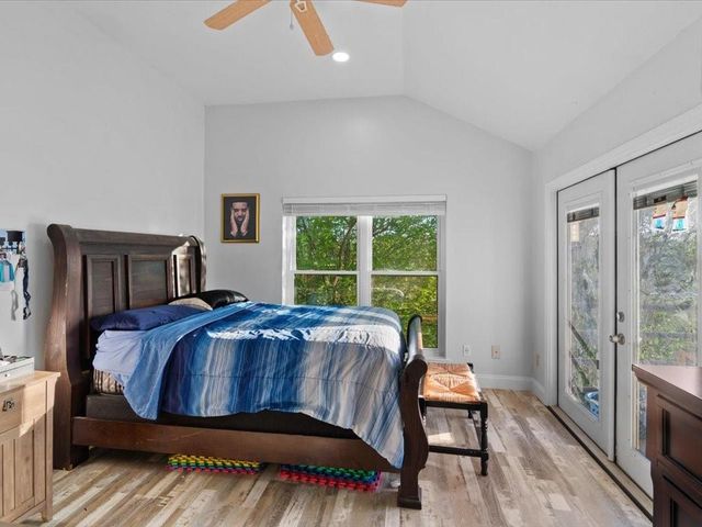 15932 Seahorse Drive 272, Houston, TX 77062