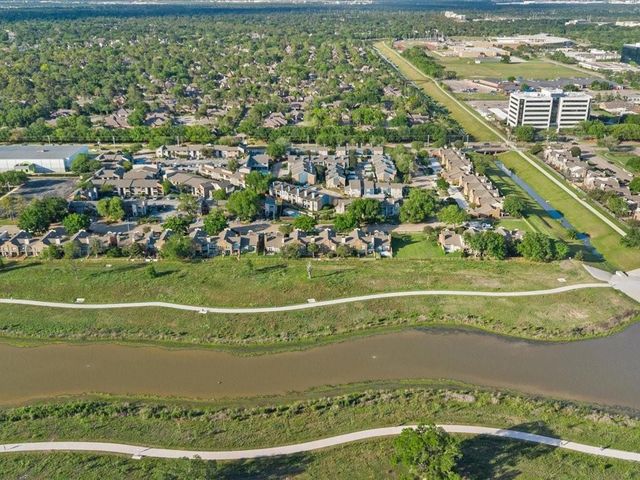 15932 Seahorse Drive 272, Houston, TX 77062