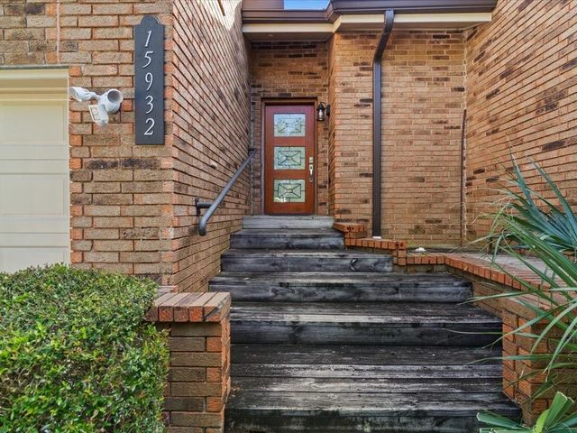 15932 Seahorse Drive 272, Houston, TX 77062