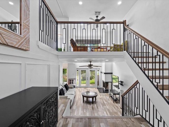 15932 Seahorse Drive 272, Houston, TX 77062