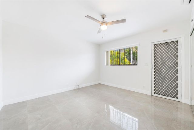 2170 NE 51st Court 27A, Fort Lauderdale, FL 33308