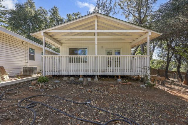 19782 N Old Oregon Trail, Redding, CA 96003