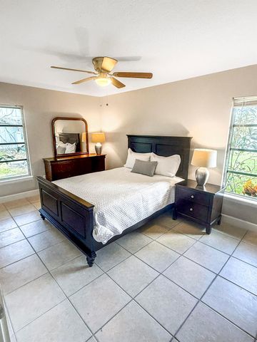 3957 NW Cinnamon Tree Circle, Jensen Beach, FL 34957