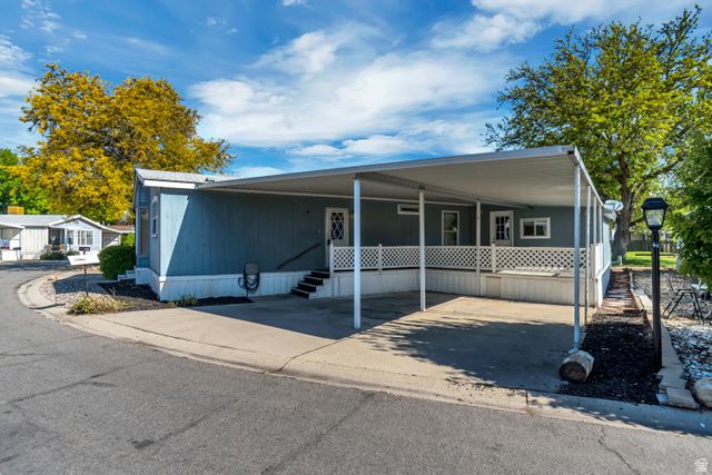 1102 W YARROW LN, Taylorsville, UT 84123