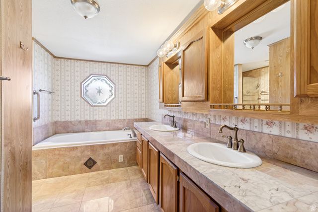 1102 W YARROW LN, Taylorsville, UT 84123