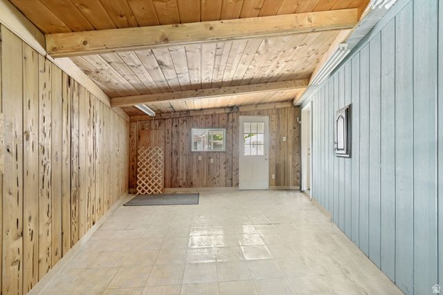 1102 W YARROW LN, Taylorsville, UT 84123
