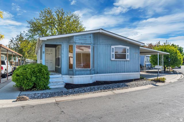 1102 W YARROW LN, Taylorsville, UT 84123
