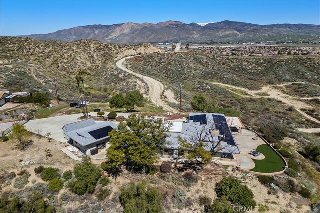 300 Anderson, Hemet, CA 92544