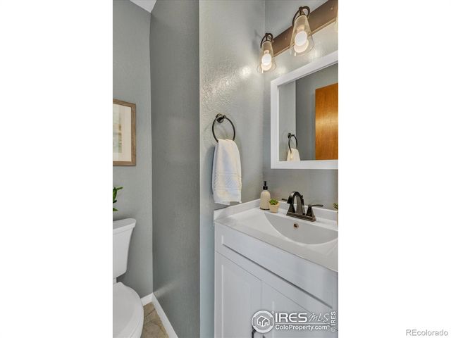 8179 Dry Creek Circle, Niwot, CO 80503