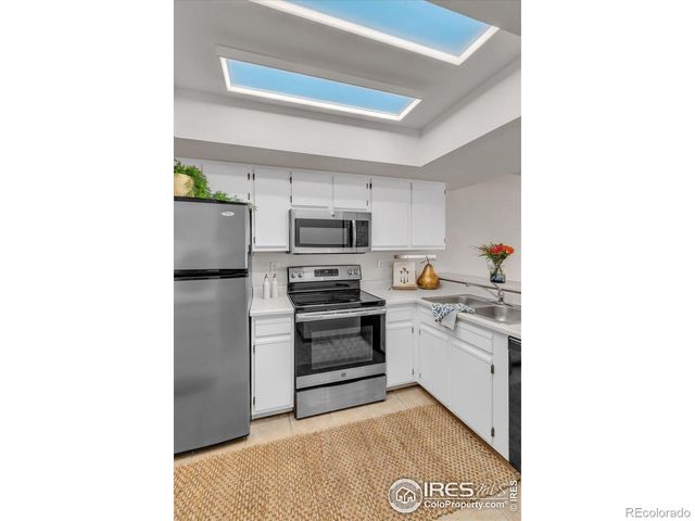 8179 Dry Creek Circle, Niwot, CO 80503