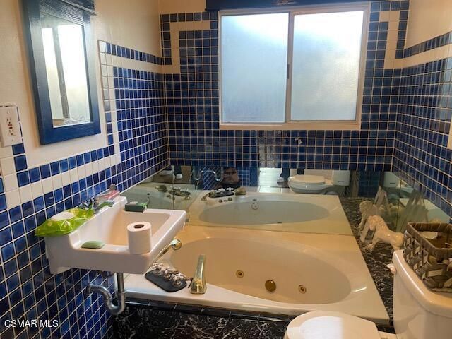 3562 Helms Avenue, Culver City, CA 90232