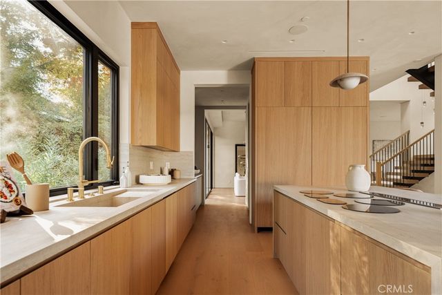 4724 Halbrent, Sherman Oaks, CA 91403