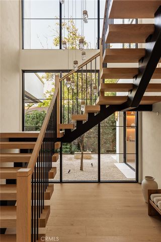 4724 Halbrent, Sherman Oaks, CA 91403