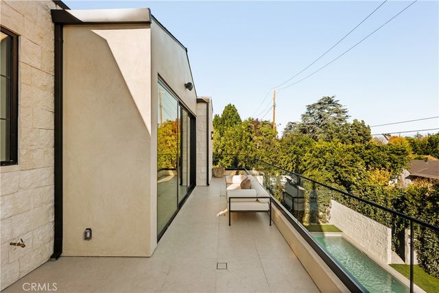 4724 Halbrent, Sherman Oaks, CA 91403