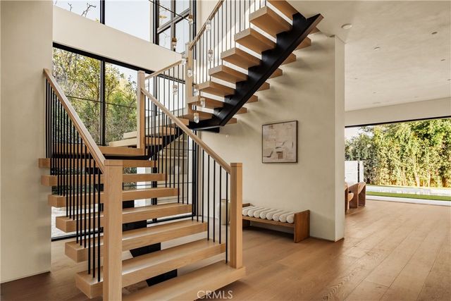 4724 Halbrent, Sherman Oaks, CA 91403