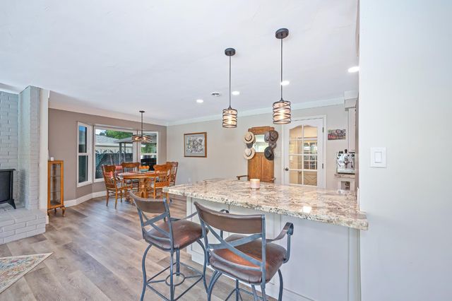 8845 Anona Way, Orangevale, CA 95662