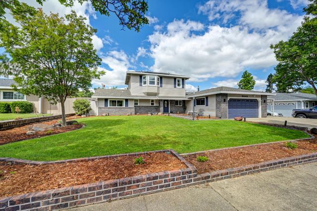 8845 Anona Way, Orangevale, CA 95662