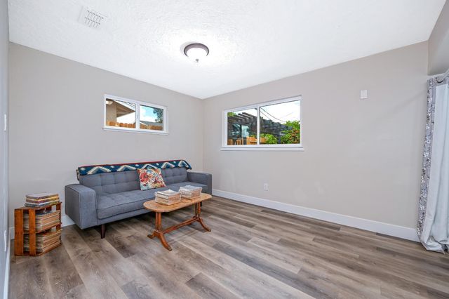 8845 Anona Way, Orangevale, CA 95662