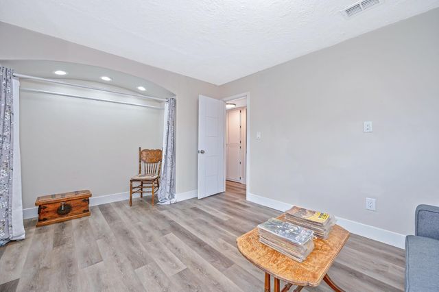 8845 Anona Way, Orangevale, CA 95662