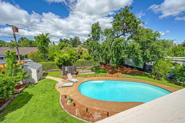 8845 Anona Way, Orangevale, CA 95662