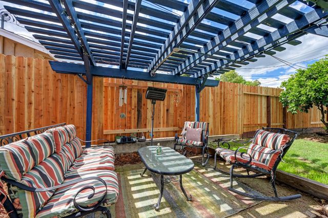 8845 Anona Way, Orangevale, CA 95662