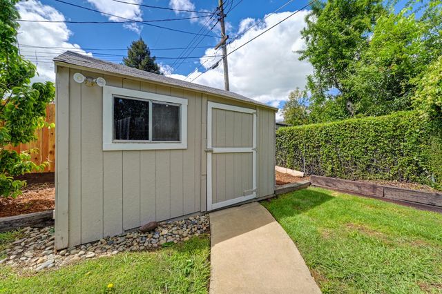 8845 Anona Way, Orangevale, CA 95662