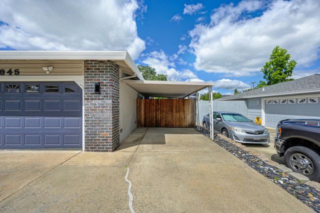 8845 Anona Way, Orangevale, CA 95662