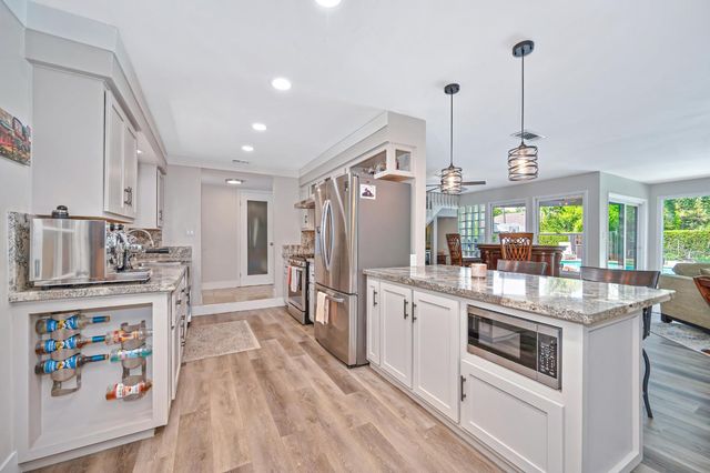 8845 Anona Way, Orangevale, CA 95662