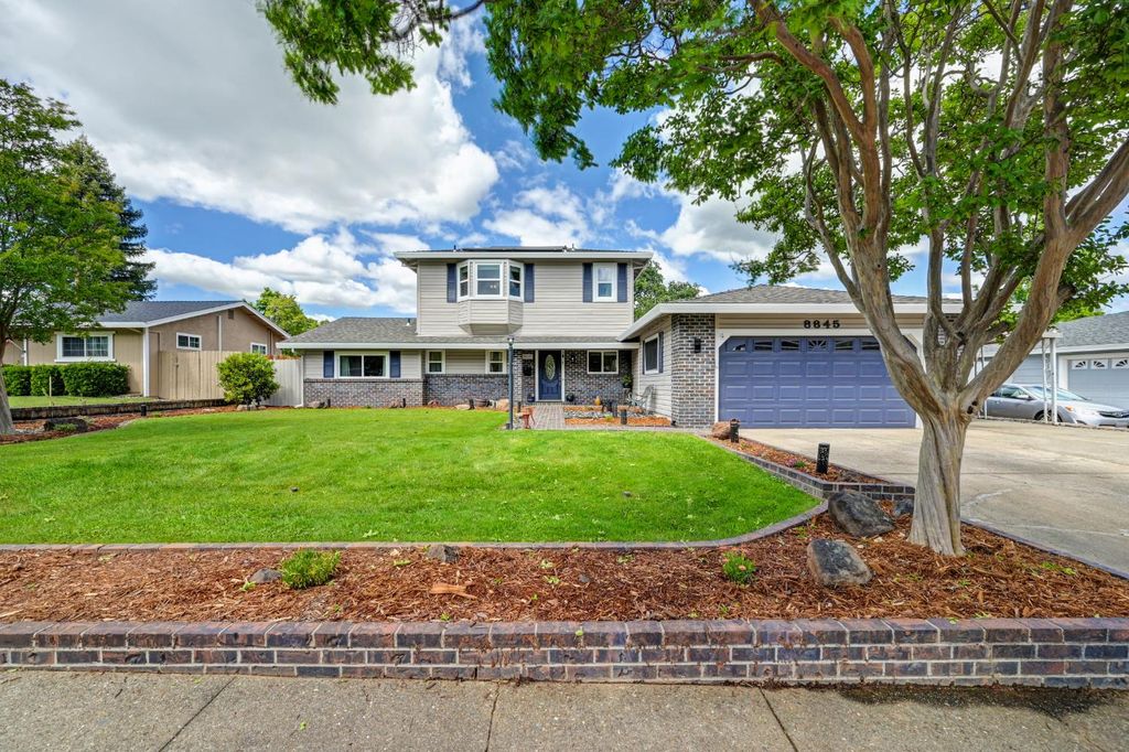 8845 Anona Way, Orangevale, CA 95662