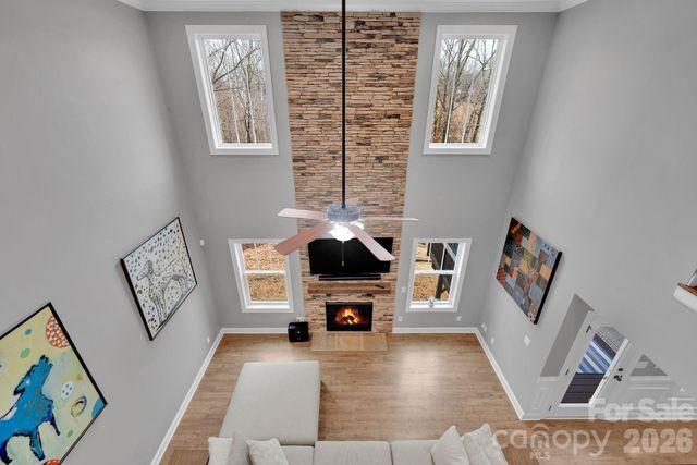 663 Highland Ridge Point, Lake Wylie, SC 29710