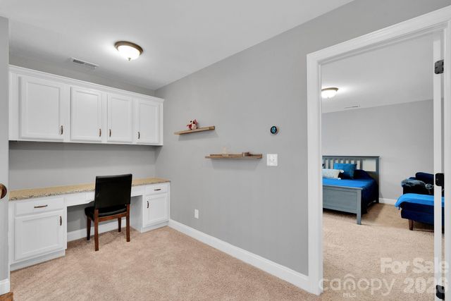 663 Highland Ridge Point, Lake Wylie, SC 29710