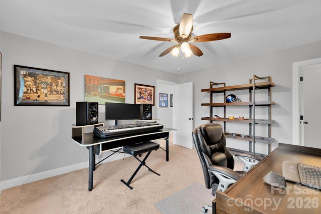 663 Highland Ridge Point, Lake Wylie, SC 29710