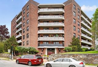 325 King Street 4L, Port Chester, NY 10573