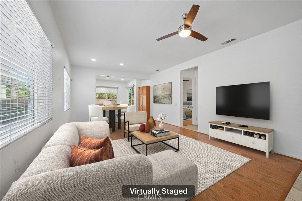 Image 1 of property listing at 10257 Wascana Lane, Apple Valley, CA 92308