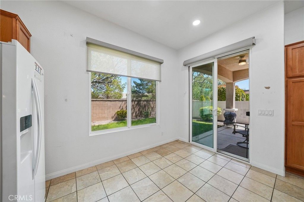 Image 7 of property listing at 10257 Wascana Lane, Apple Valley, CA 92308