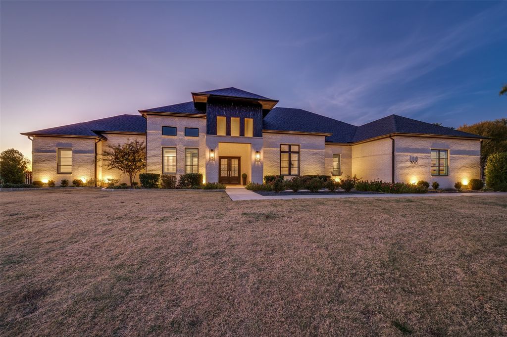 300 Crosswood Creek Court, Celina, TX 75009