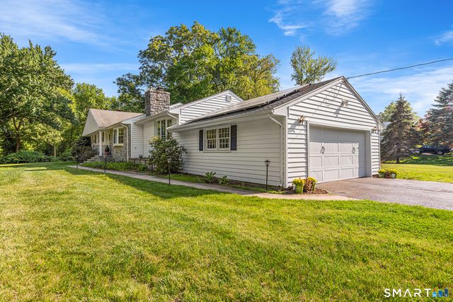 650 Racebrook Road, Orange, CT 06477