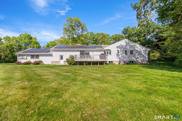 650 Racebrook Road, Orange, CT 06477