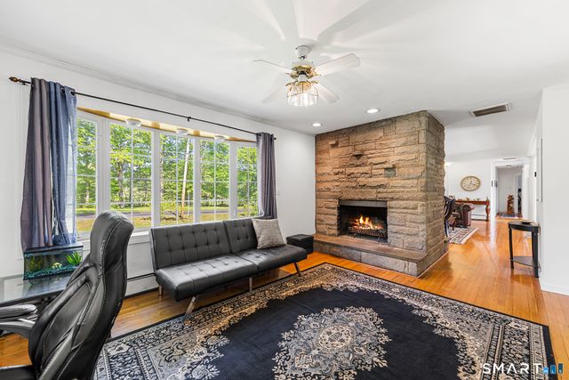 650 Racebrook Road, Orange, CT 06477