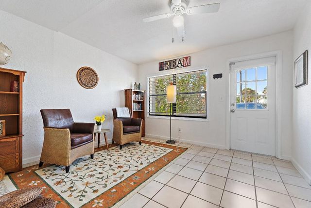 2707 N Highway A1a G, Fort Pierce, FL 34949