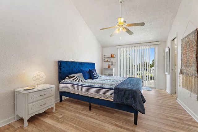 2707 N Highway A1a G, Fort Pierce, FL 34949