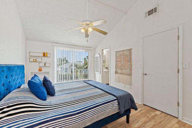 2707 N Highway A1a G, Fort Pierce, FL 34949