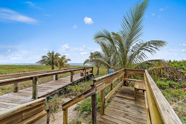 2707 N Highway A1a G, Fort Pierce, FL 34949