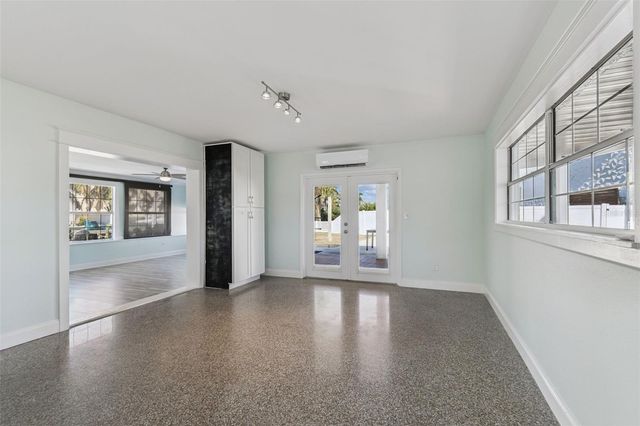 1733 BAYOU GRANDE BOULEVARD NE, St Petersburg, FL 33703