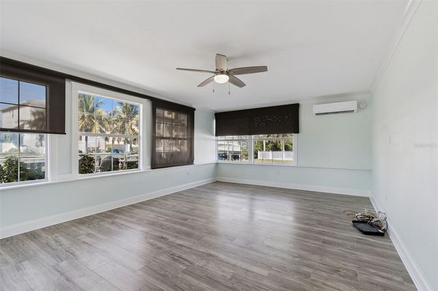 1733 BAYOU GRANDE BOULEVARD NE, St Petersburg, FL 33703