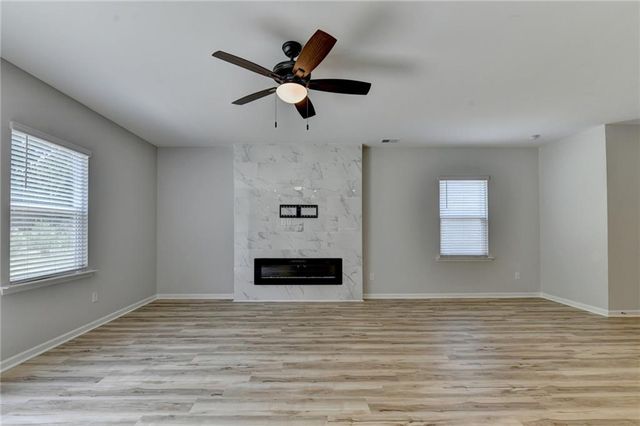 404 Golden Eagle Parkway, Braselton, GA 30517