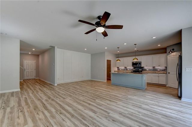 404 Golden Eagle Parkway, Braselton, GA 30517
