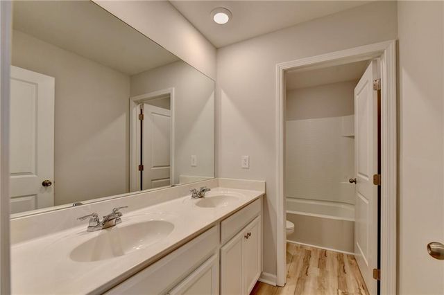 404 Golden Eagle Parkway, Braselton, GA 30517