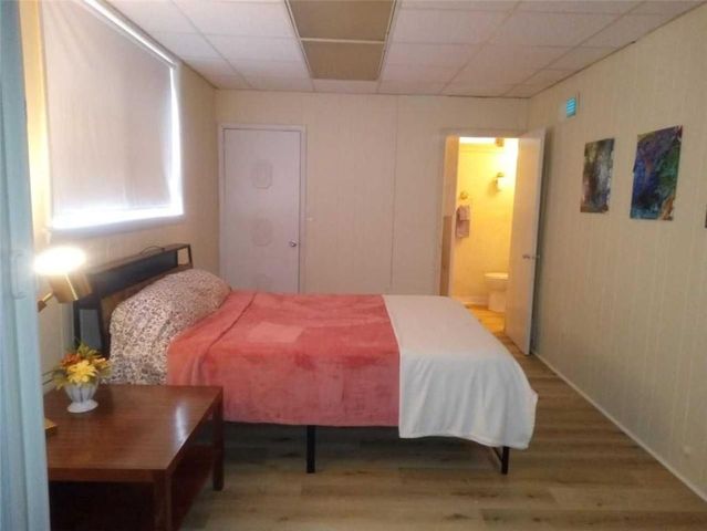 1224 Poplar Grove NE Drive, Atlanta, GA 30306