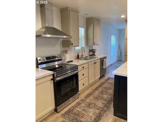 3112 Sw RIVER VIEW Dr, Pendleton, OR 97801